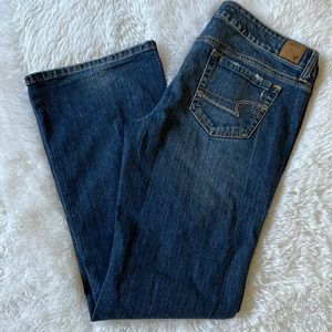 American Eagle favorite boyfriend jeans